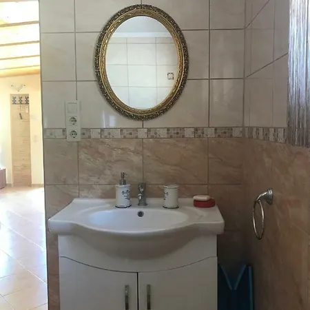 Apartment Kenese Panorama